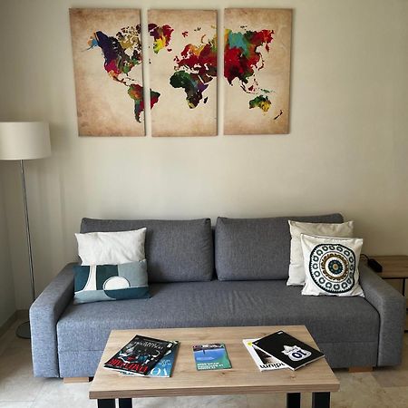 Precioso Y Tranquilo Apartamento Zona Alta Diagonal Barcelona Lejlighed Eksteriør billede